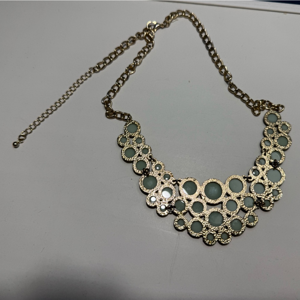 Mint Green Bubble Bib Statement Necklace Gold Tone - Picture 3 of 4